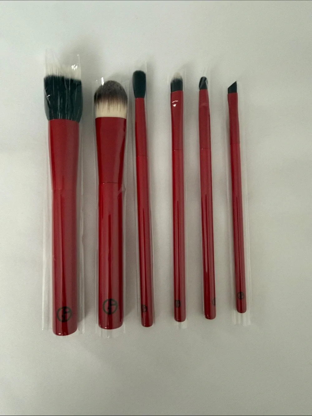 Giorgio Armani Red 6-Piece Makeup Brush Set